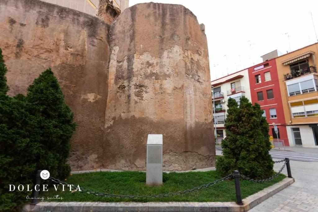Apartamento Milano Living Suites En Vila Real Exteriör bild